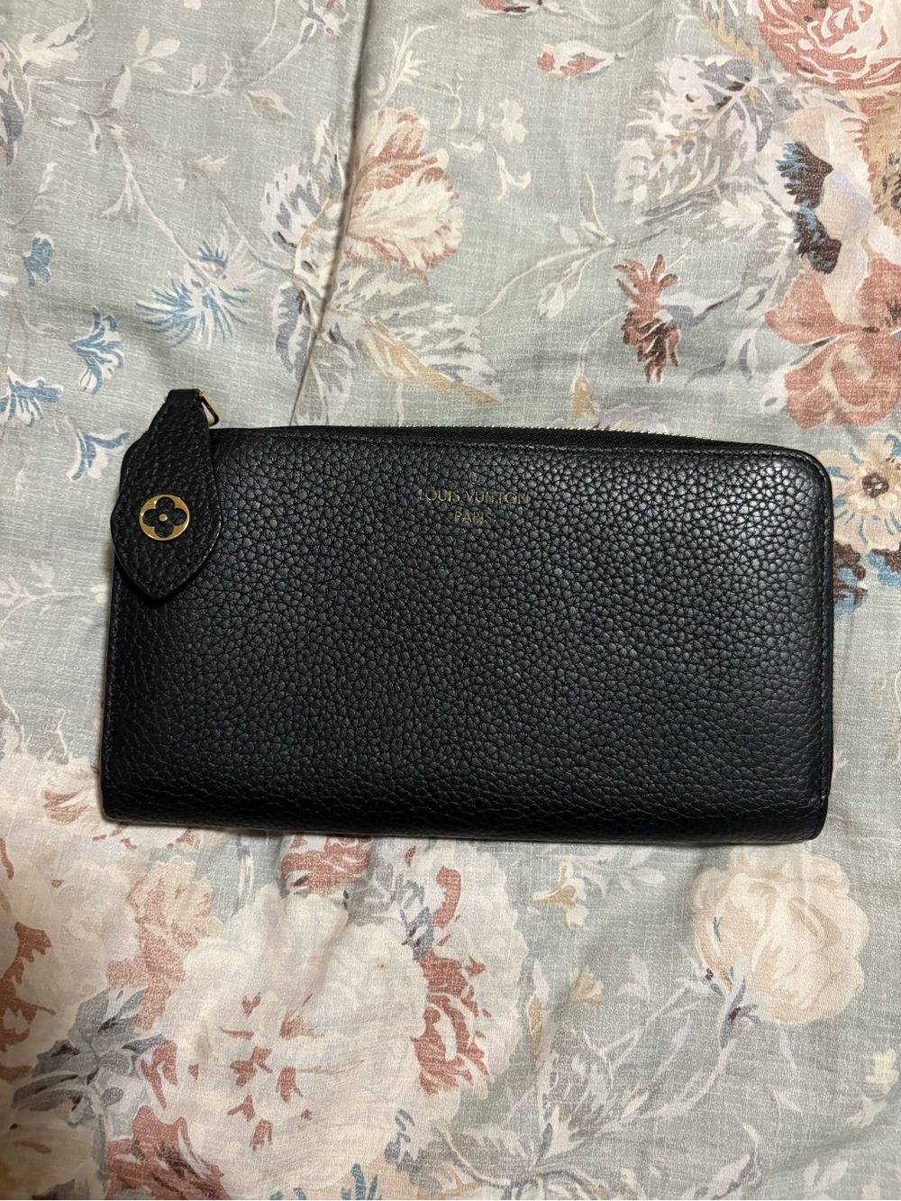 Authentic Louis Vuitton Black Pebbled Leather Zip Wallet with Gold Accent
